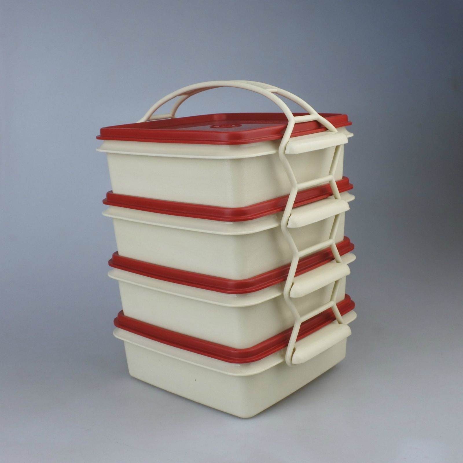 送料無料【ビンテージ】日本製Tupperware（タッパーウェア