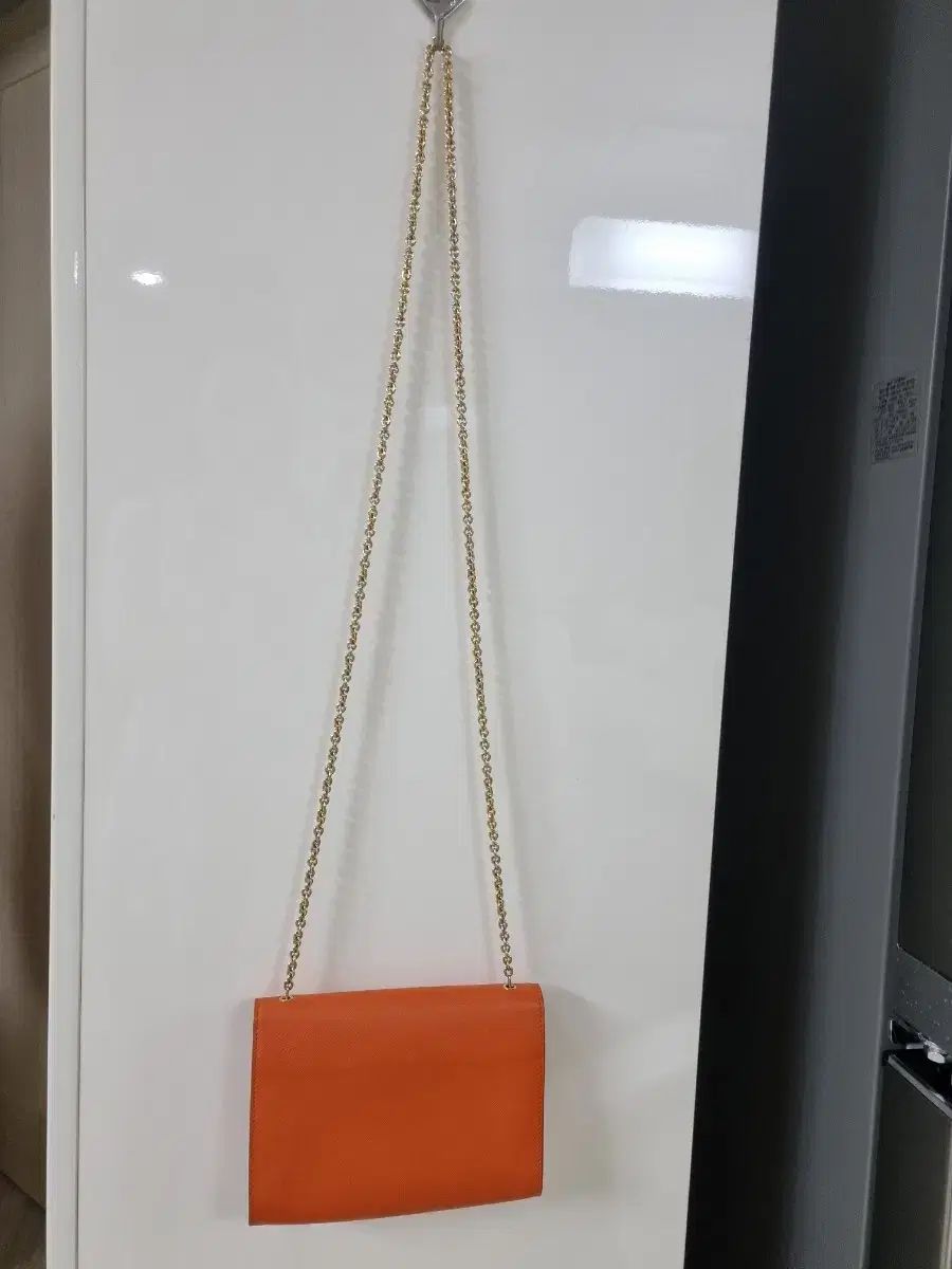 フェラガモクロス