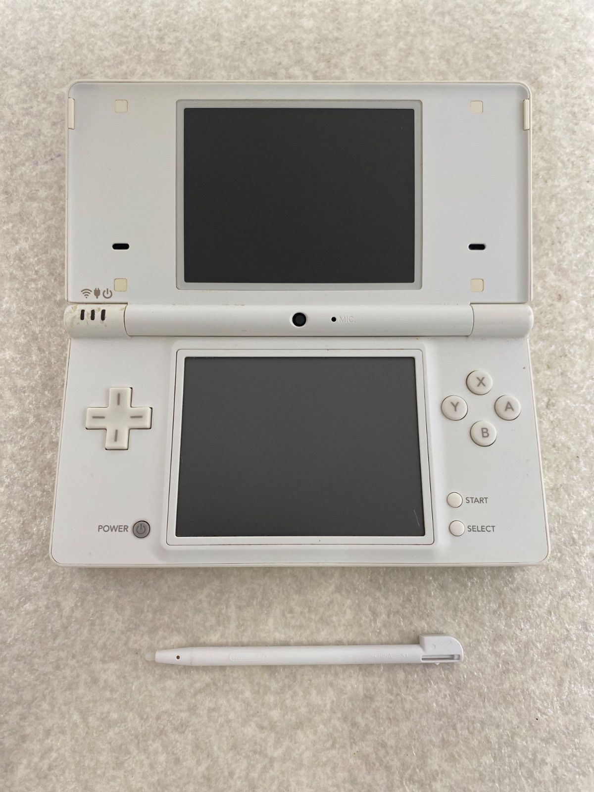 DSi本体 レア商品 Nintendo DSi LL本体[グリーン] DSvision ポケモン