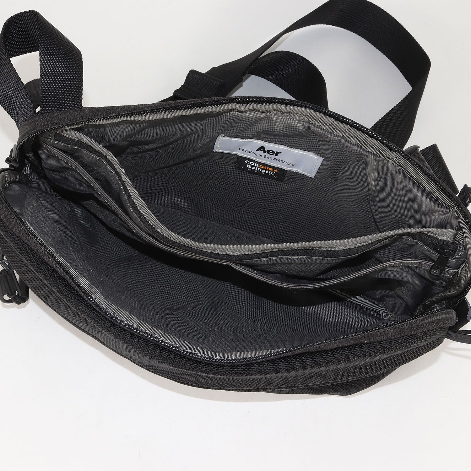 Aer ボディバッグ コーデュラバリスティック 黒 Aer エアー バッグ