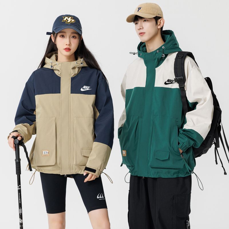 Nike Air ナイキ カモフラージュ ナイロンジャケット パーカー ポリ 即決 ナイキ 迷彩 スウェット パーカー ジャケット GRN/Sサイズ