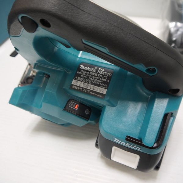 Makita - マキタ125mm 充電式マルノコ  HS474DRGX  未使用 マキタ HS474DRGX(青) 125mm充電式マルノコ 18V(6.0Ah)セット品