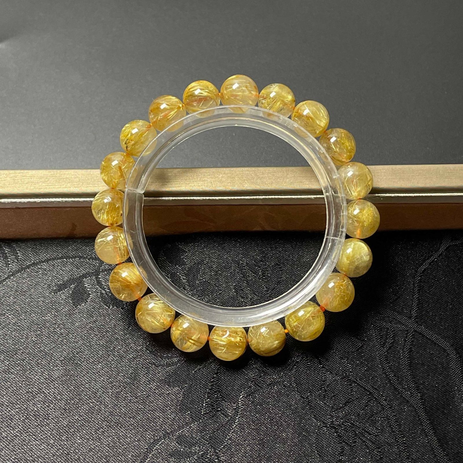 絶賛 EU製 ! 満針ルチルクォーツ ブレスレット パワーストーン 天然石 金運 お守り プレゼント 9.3-9.7mm ZB8320