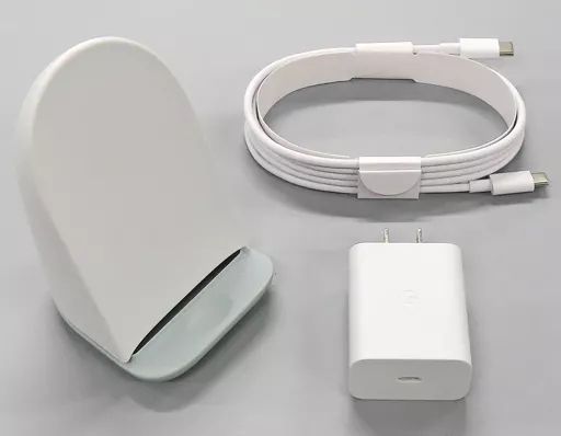 携帯アクセサリー Google Pixel Stand 第2世代 (ホワイト) [GA03002-US]