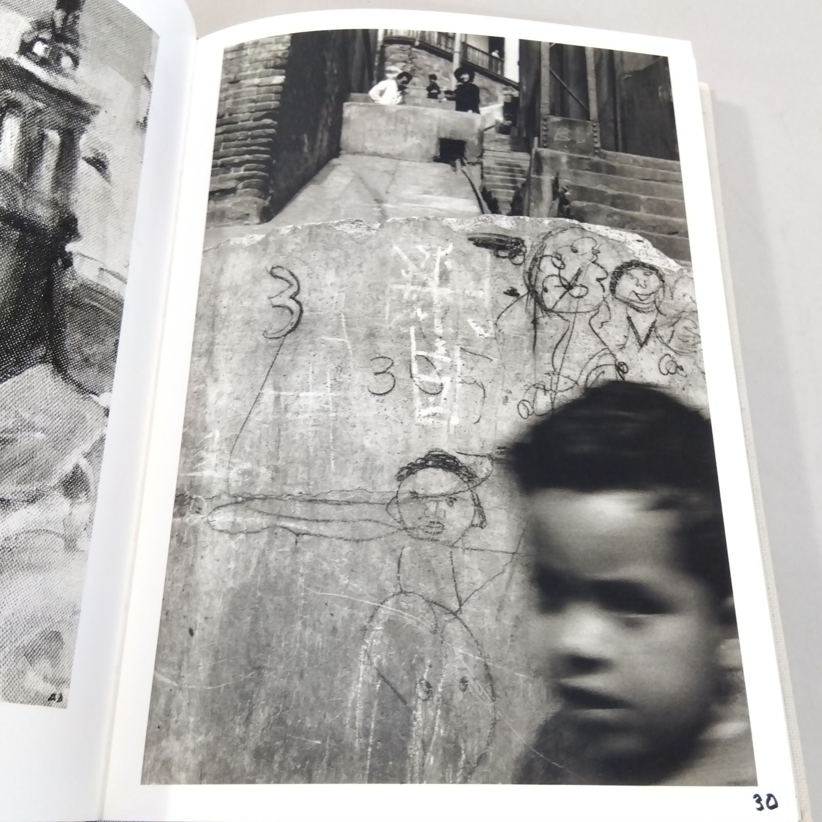 Sergio Larrain: Valparaiso - メルカリ