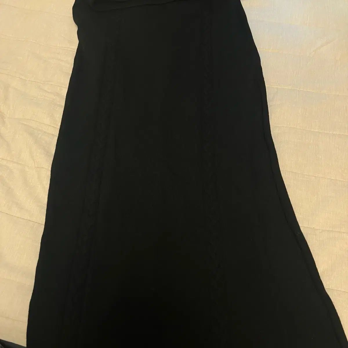 threetimes スカート 黒 threetimes】送料・関税込☆Athletic slit skirt (threetimes