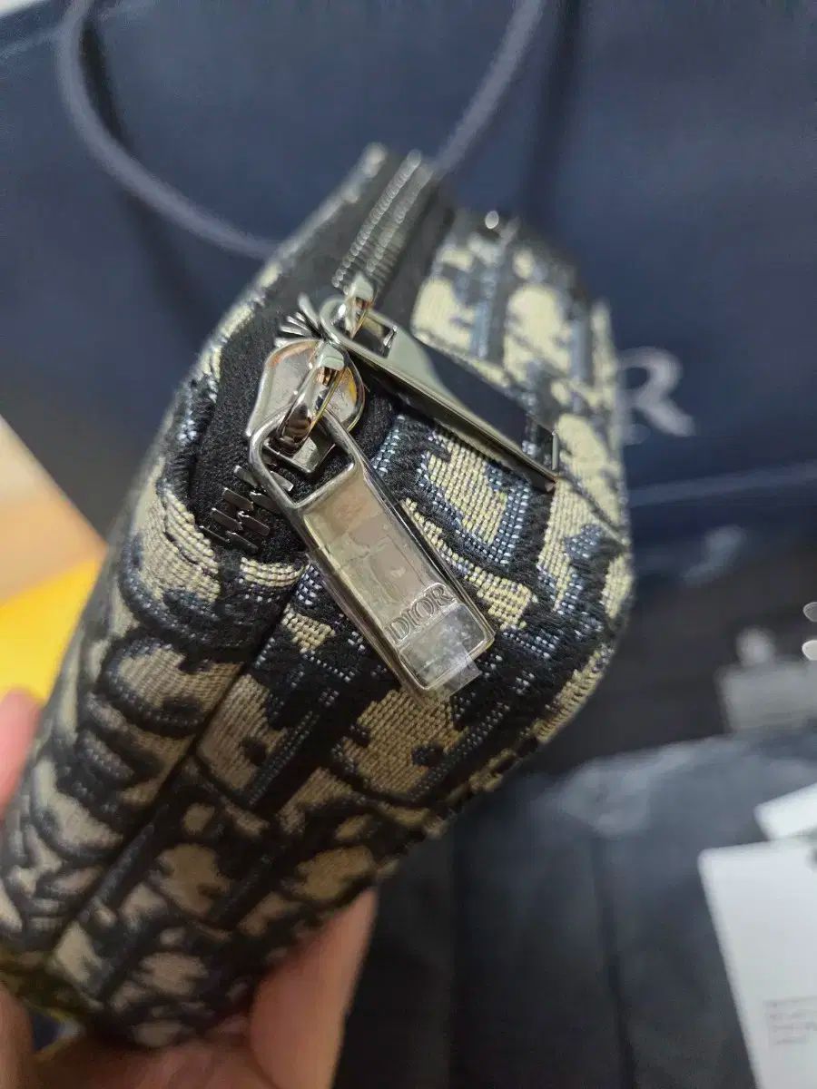 ディオール オブリーク ストラップ メッセンジャーポーチ