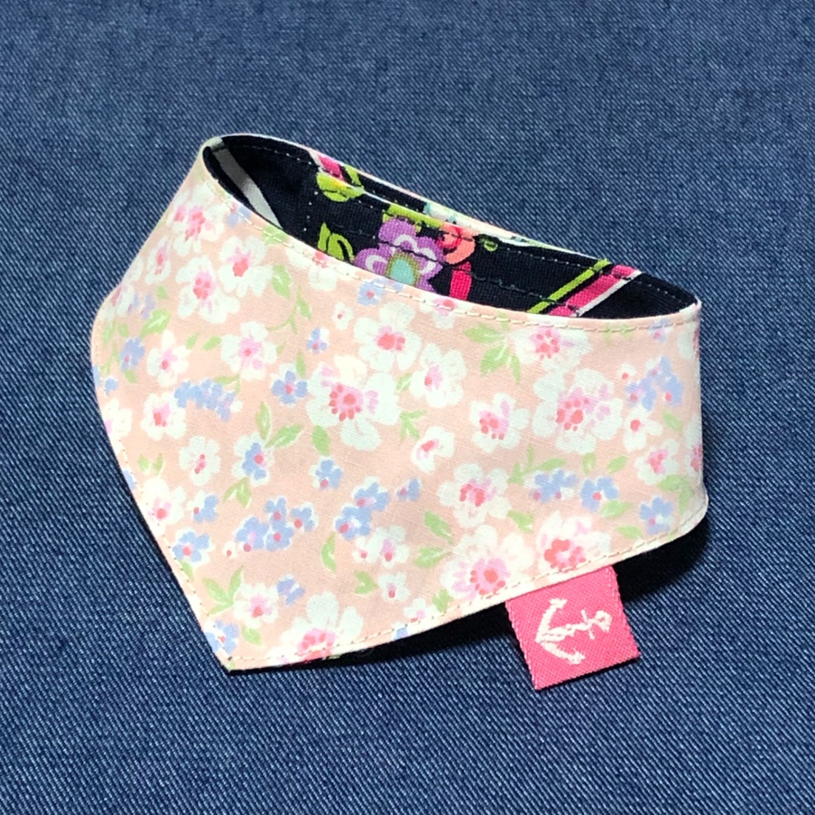 ハンドメイド　犬猫用　リバーシブルスタイ　バンダナ　龍柄　達磨　縁起物　和柄 ハンドメイド 犬猫用 リバーシブルスタイ バンダナ 龍柄 達磨