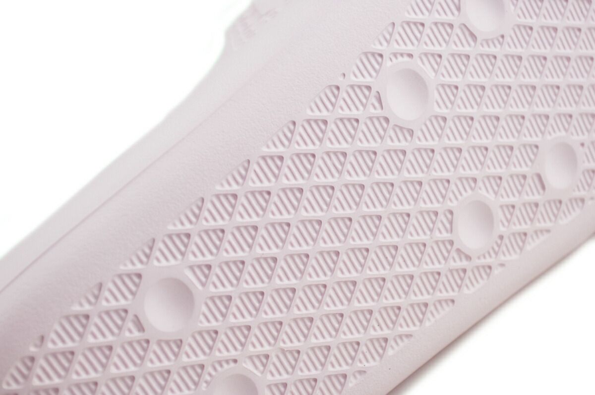 ADILETTE