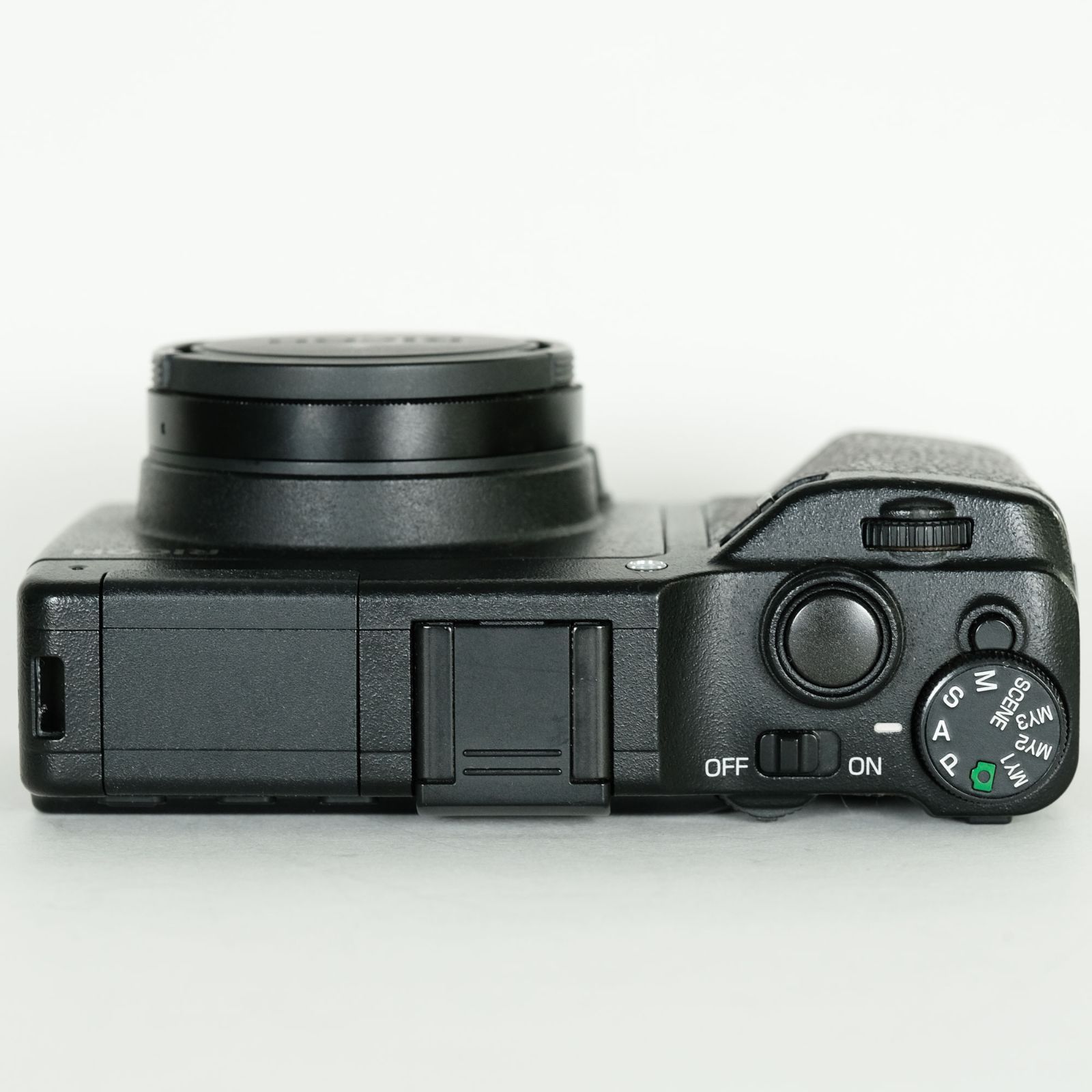 RICOH GXR S10KIT ジャンク品 ジャンク品] RICOH GXR+S10 KIT ※24-72mmF2.5-4.4 - メルカリ