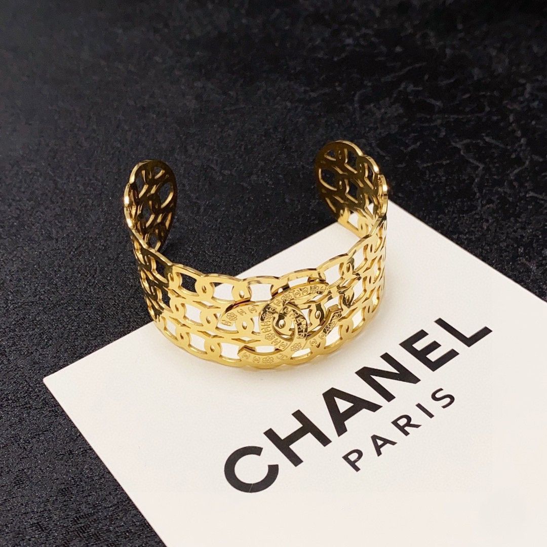 【エレガント】CHANEL ブレスレット ☆関税送料込み 今日特価】Chanel シャネル レトロ レース ブレスレット - メルカリ