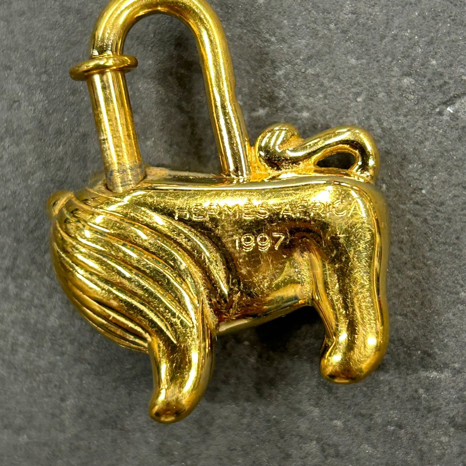 美品 HERMÈS エルメス ライオン カデナ 1997 Africa