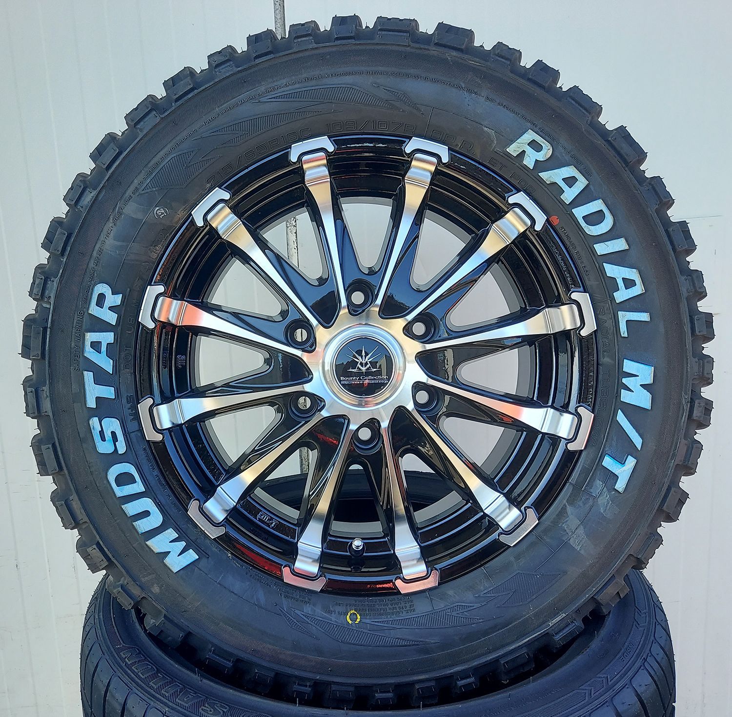 215/65R16 サマータイヤホイールセット ハイエース (MUDSTAR AT 