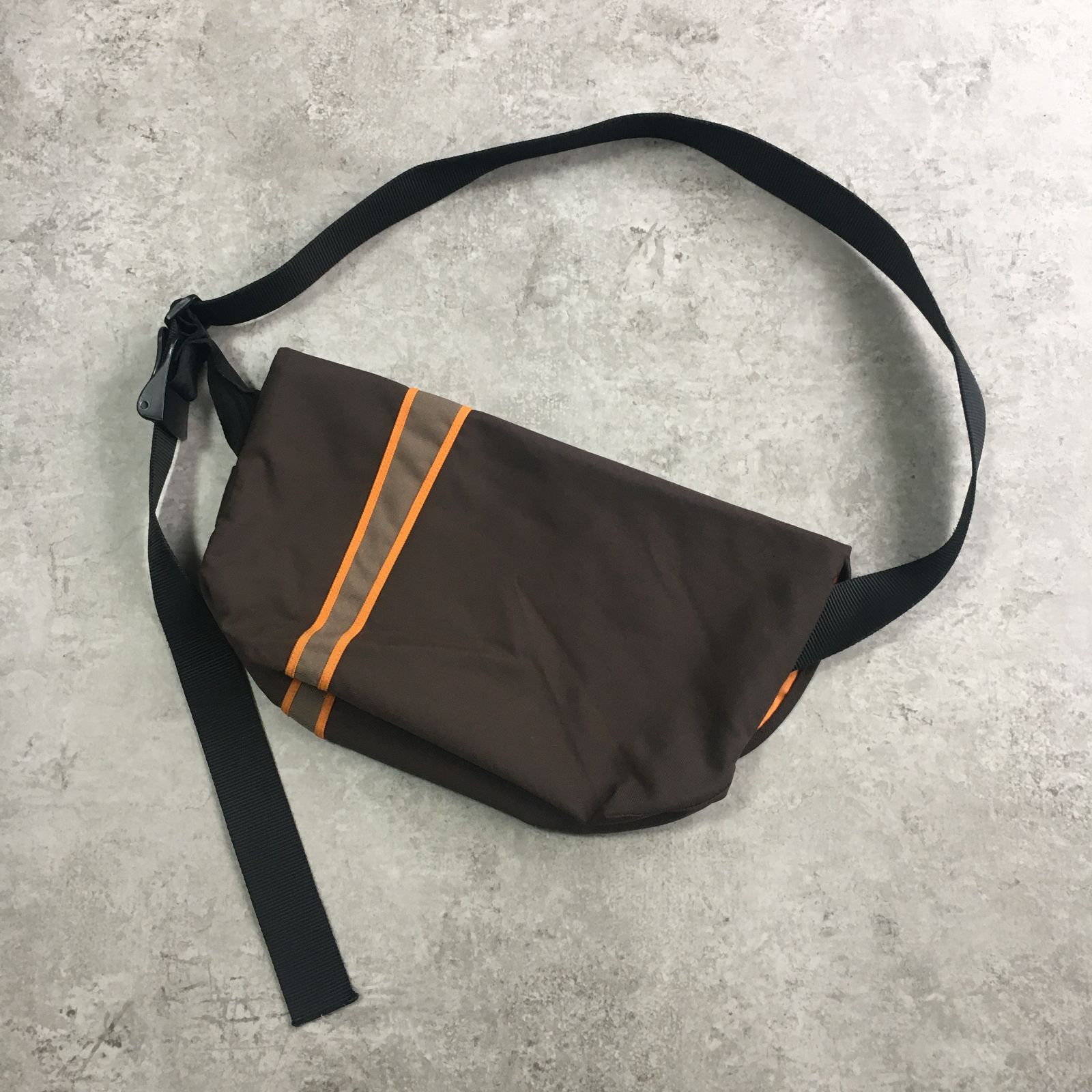 00s CRUMPLER the western lawn Messenger Bag クランプラー 