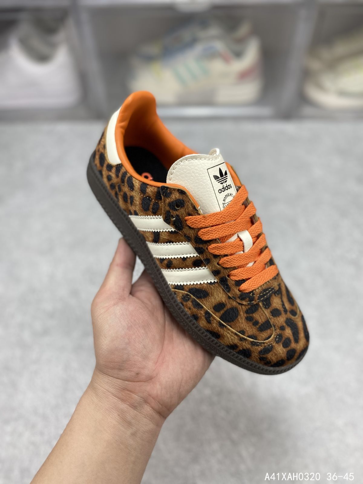 26.5】アディダスオリジナルス サンバ OG レオパード/プリラブドレッド