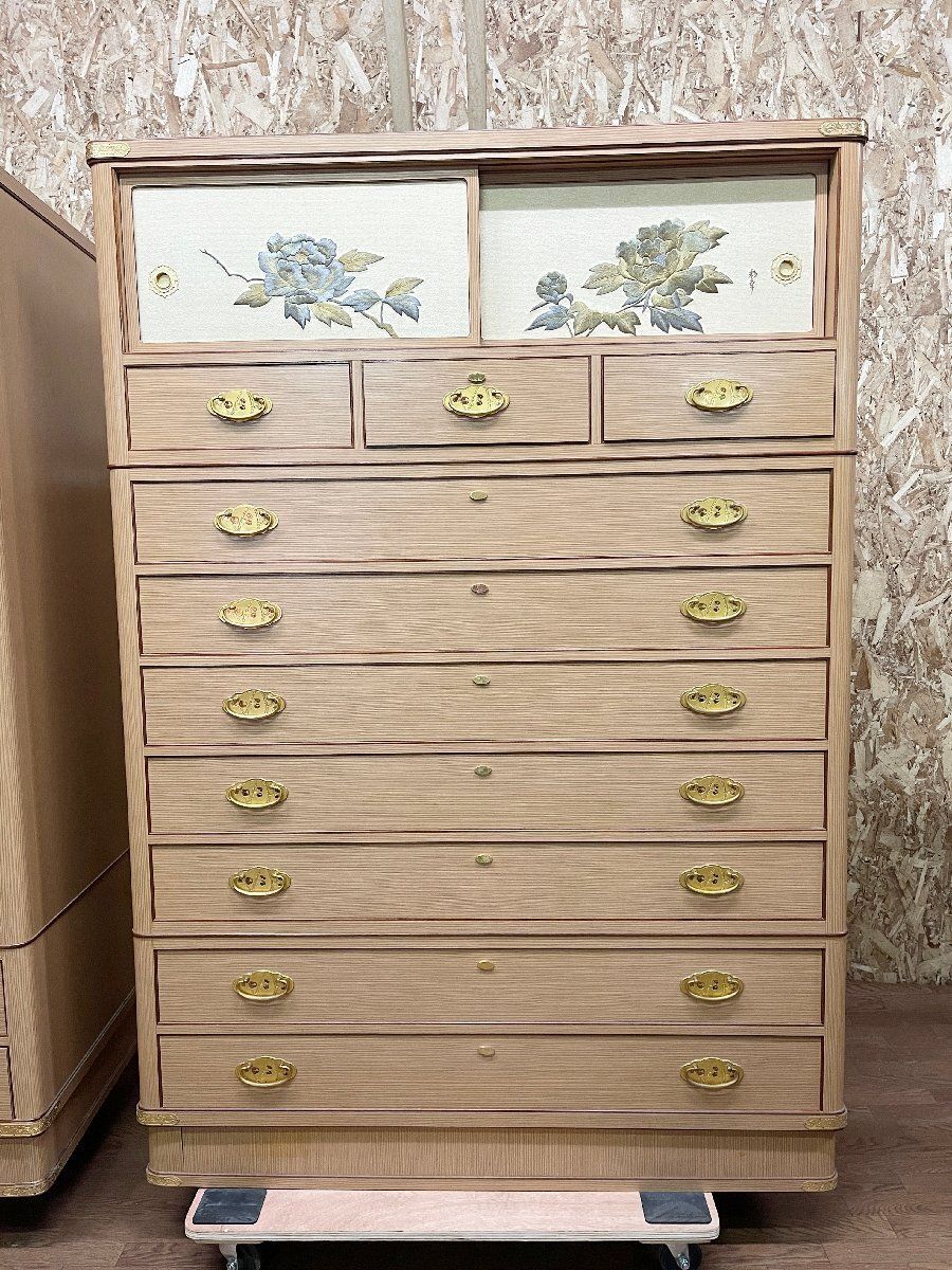 洋服収納家具