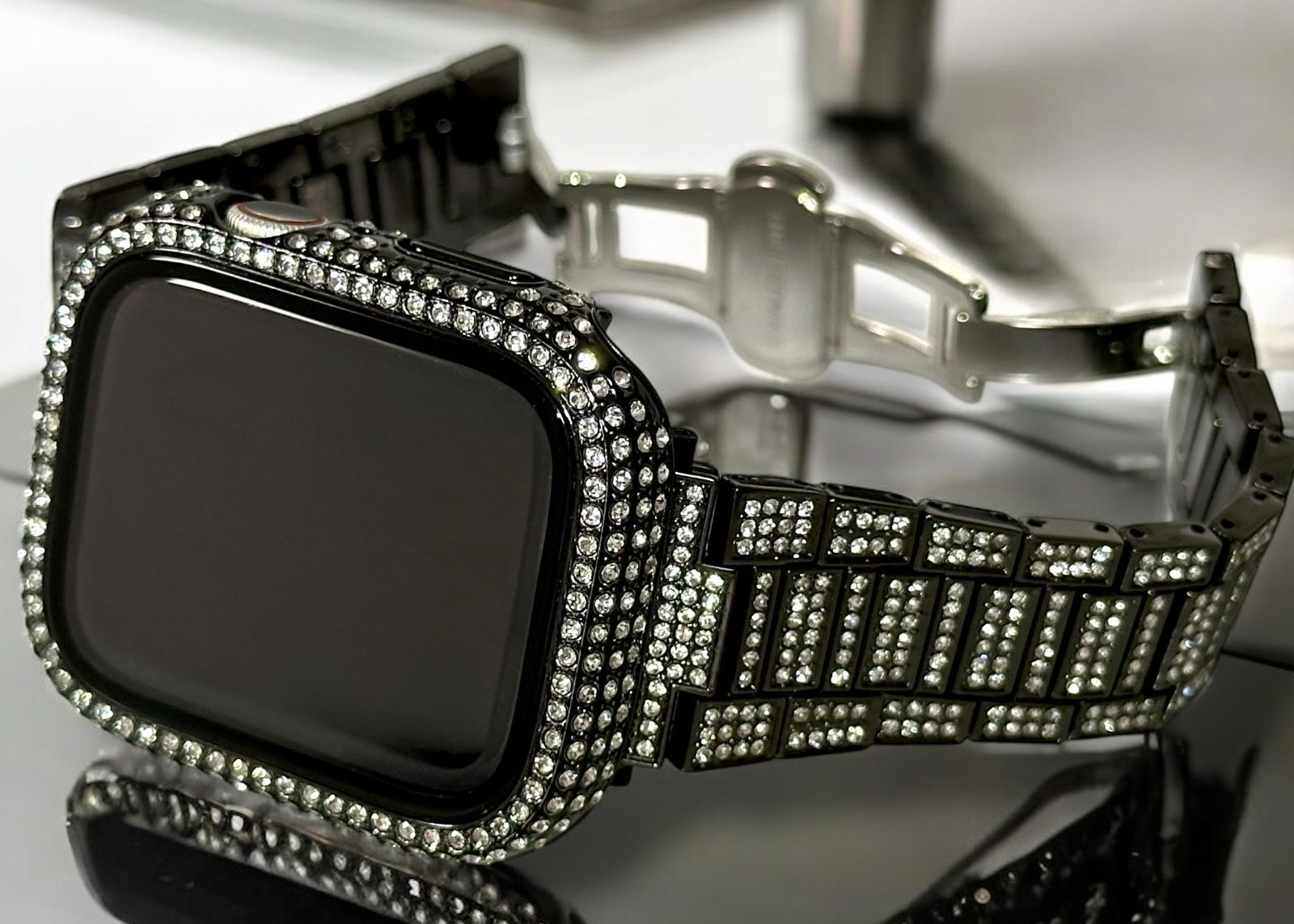 ブラック Apple Watchバンド ステンレスベルト アップルウォッチ画面保護カバー パヴェglassケース キラキラ クリスタル 40mm41mm44mm45mm49mm ultra ウルトラ series10 42mm 46mm