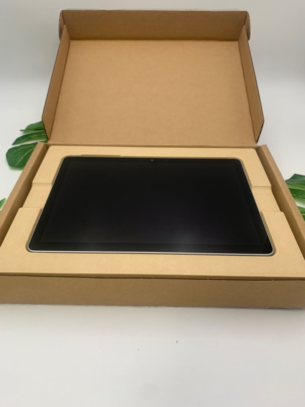 Surface Go 2 LTE 対応 CUPCore m3-8100y / 1.1GHz - メルカリ