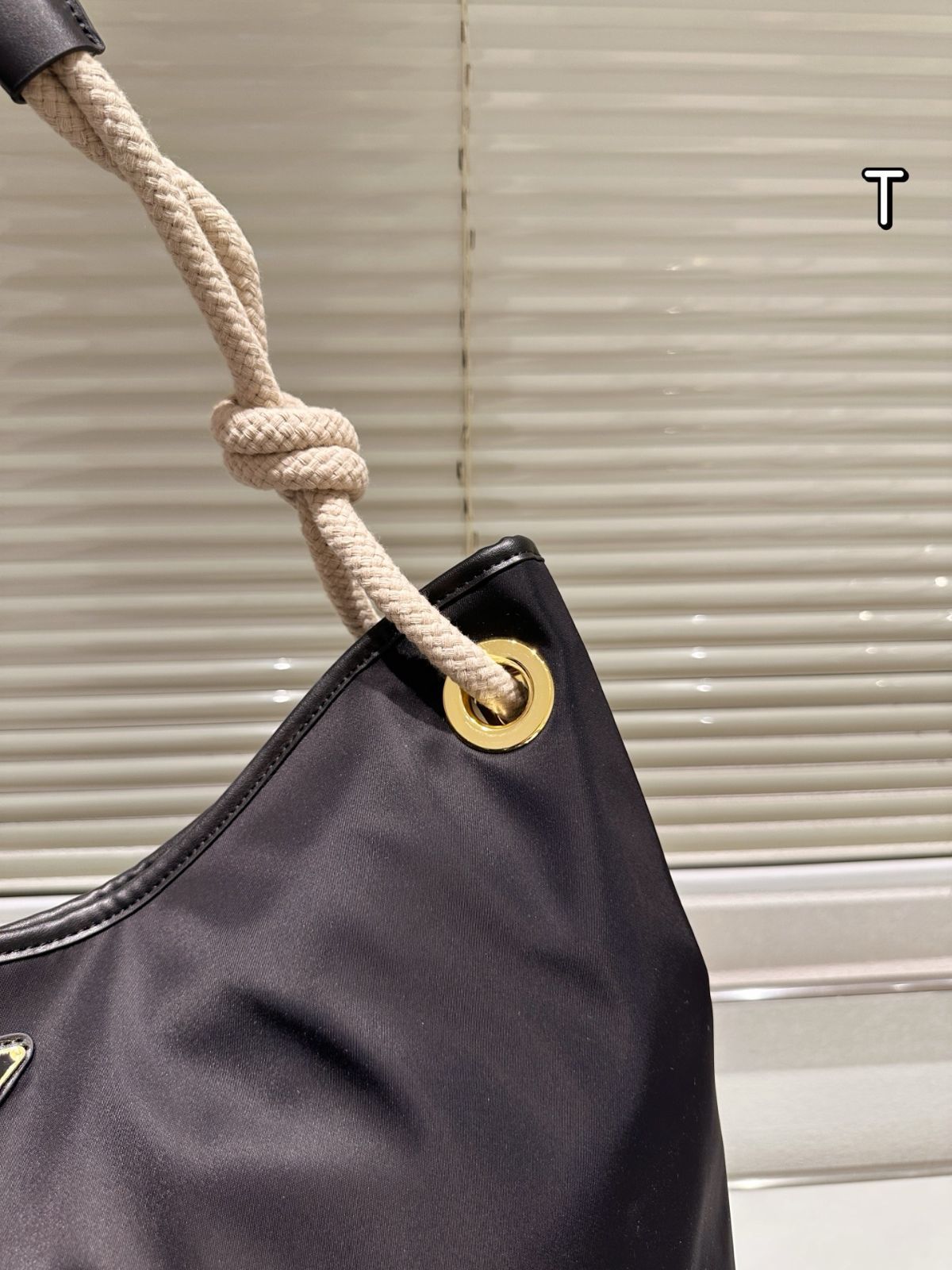 今日特価】Prada Mariner Re-Nylon Tote Bag / プラダ マリナー
