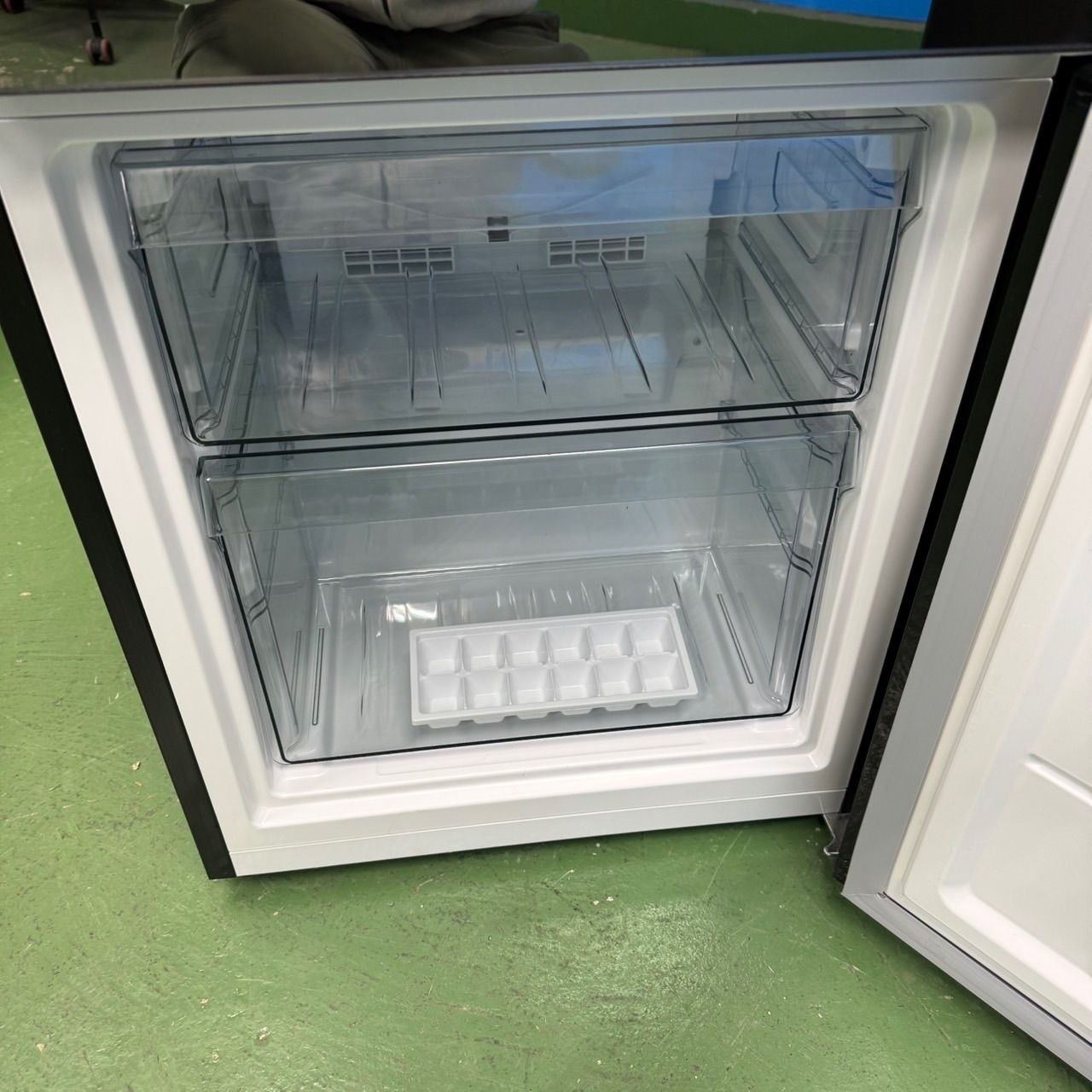 160 ミラーデザイン 冷蔵庫 121L 小型 一人暮らし 右開き おしゃれ