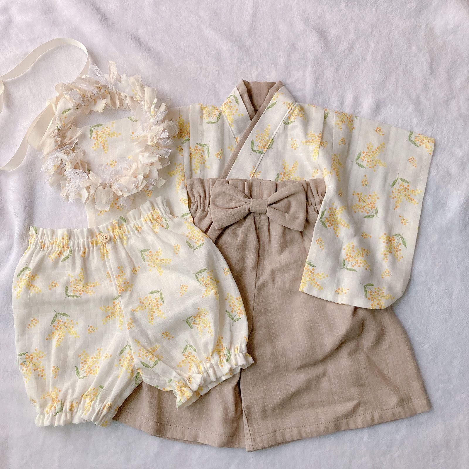 ミモザ柄×ベージュ60〜70ベビー袴ハンドメイド男の子女の子 もえのすけ メルカリ ベビー袴 ハンドメイド ベージュ 花柄 くすみピンク