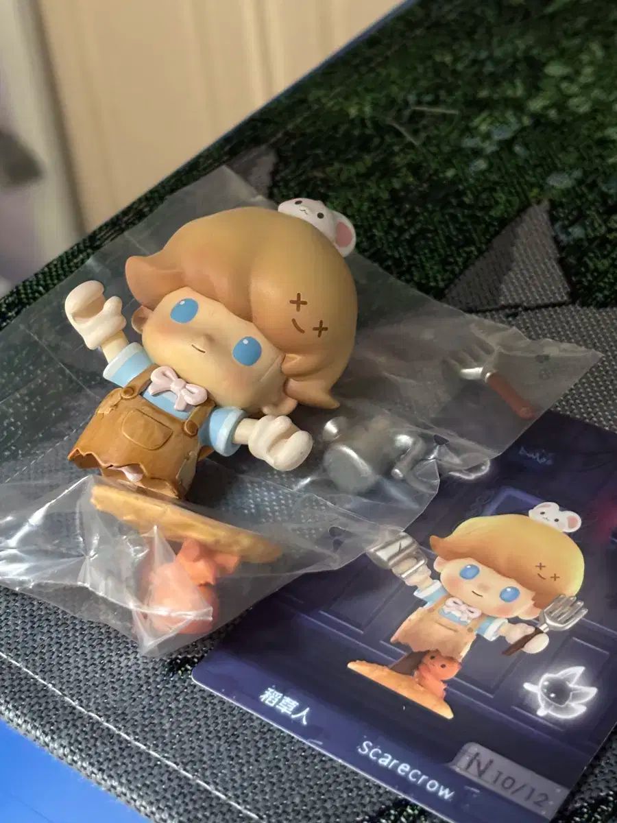 POP MART (ポップマート ) DIMOO（ディムー） フィギュア ハロウィン かかし