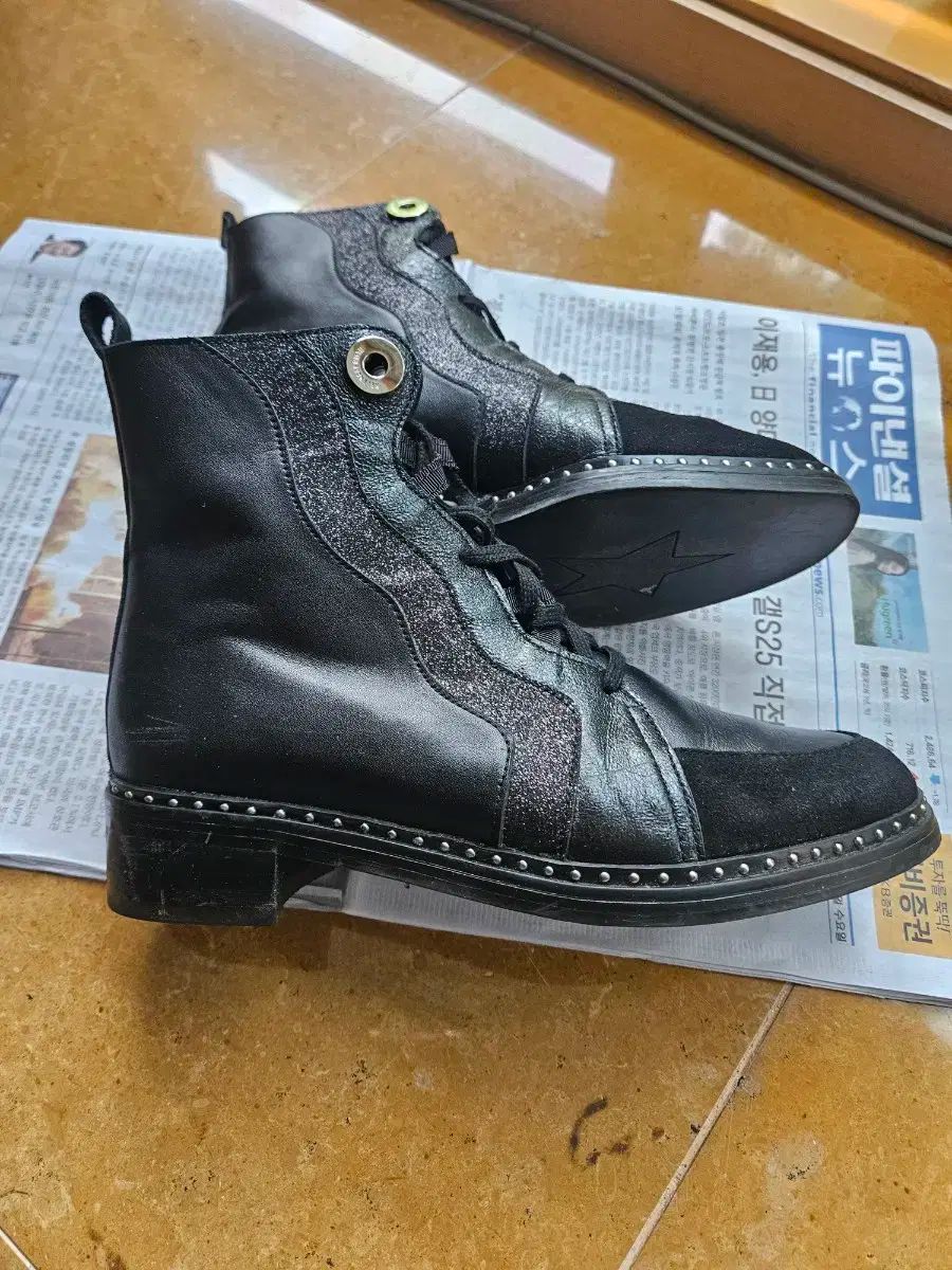 黒