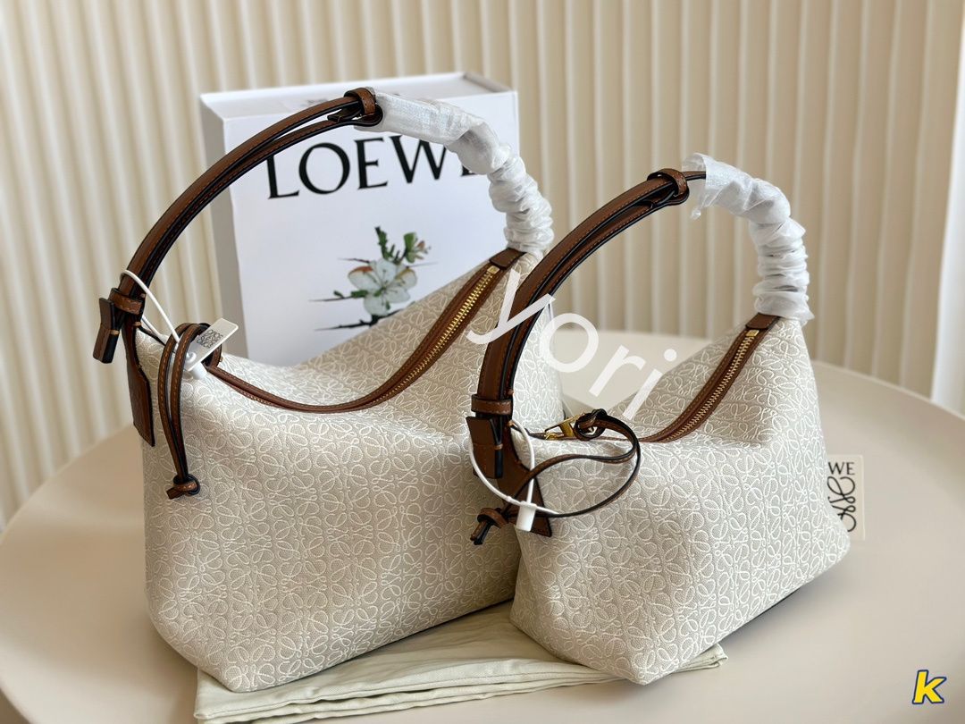 新品未使用 箱付 Loewe ノベルティトートバッグ