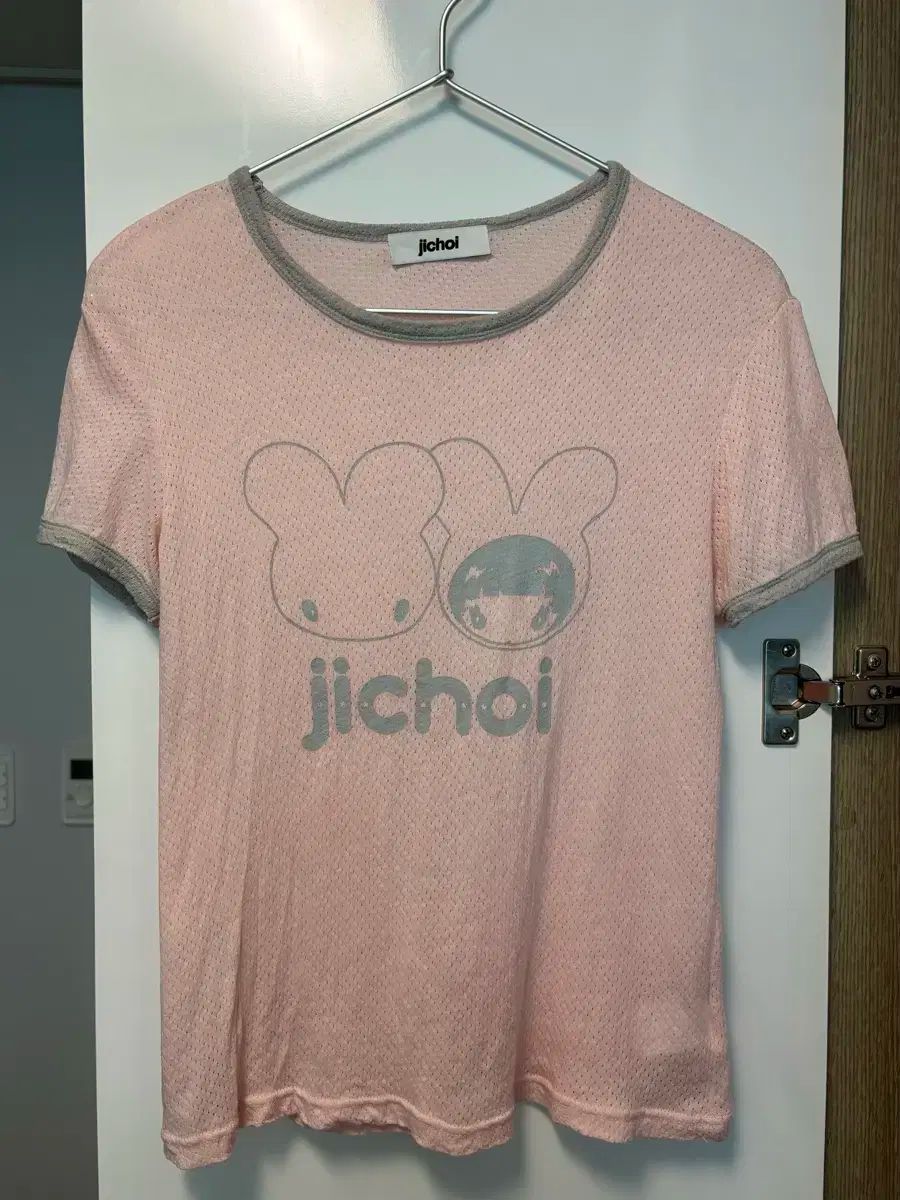 送料込】NIPPOタイムボーイ8プラスJICHOI SS24 FITTED LOGO T-SHIRT 送料込】NIPPOタイムボーイ8プラスJICHOI SS24 FITTED LOGO T-SHIRT