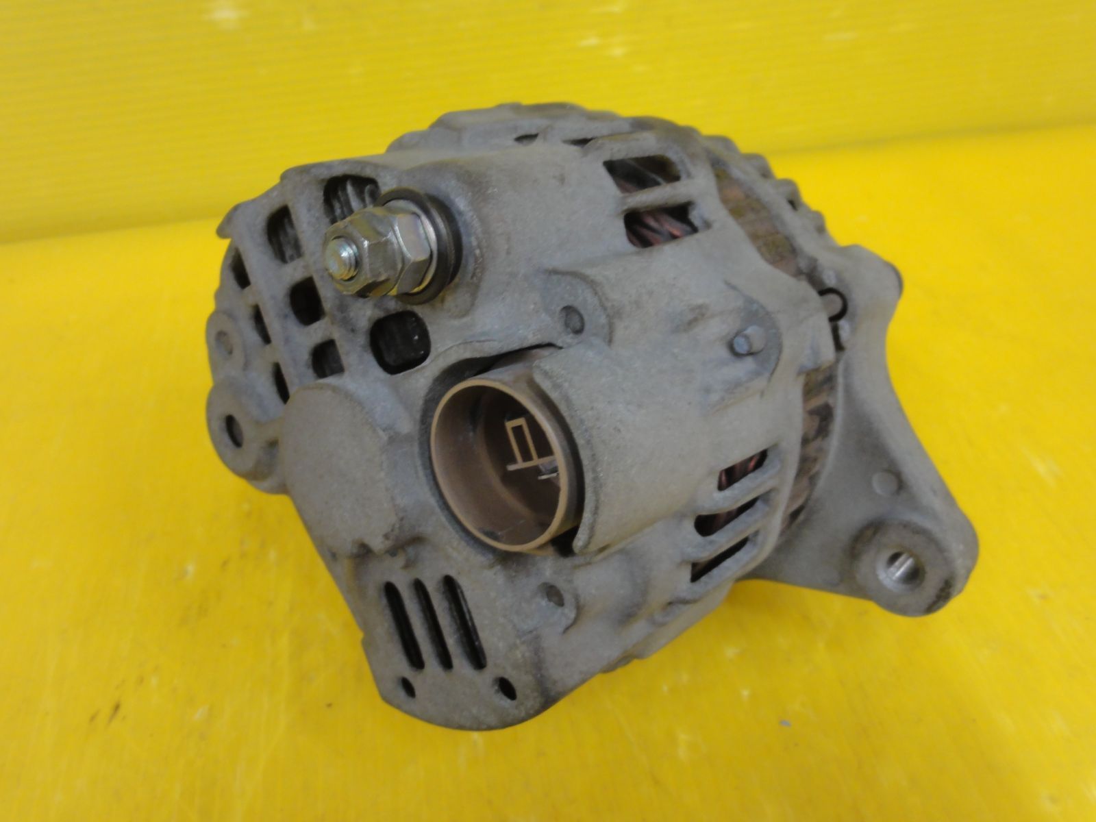 配送商品は通常配送無料。 平成8年車 スズキ CT21S ワゴンR ルタネーター ダイナモ 31400-60F50 純正 走行48626km F30514