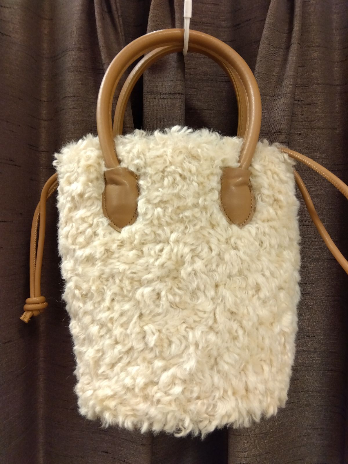 M24 SALON adam et rope サロンアダムエロペ 2WAYフェイクファー