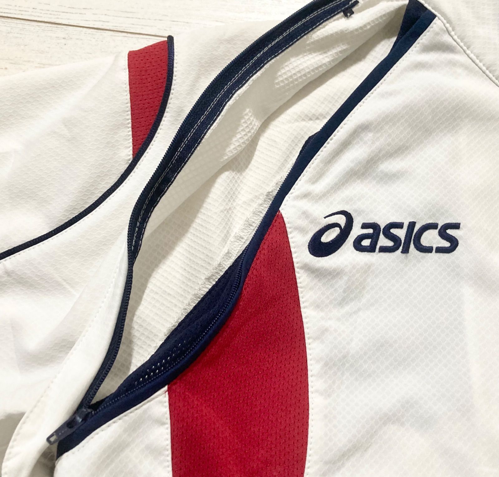 asics オリンピックチーム2008 ウィンドブレーカー　アシックス　北京五輪 アシックス オリンピック ウインドブレーカー ハーフパンツ セット