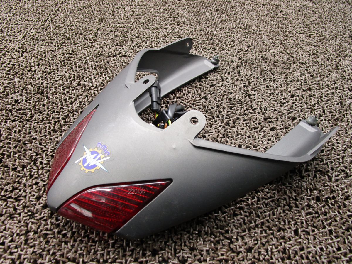 ブルターレ 910S テールカウル テールランプ ▲A2148 ZCGF411 MV アグスタ F41 AGUSTA BRUTALE 動画有 FI インジェクション