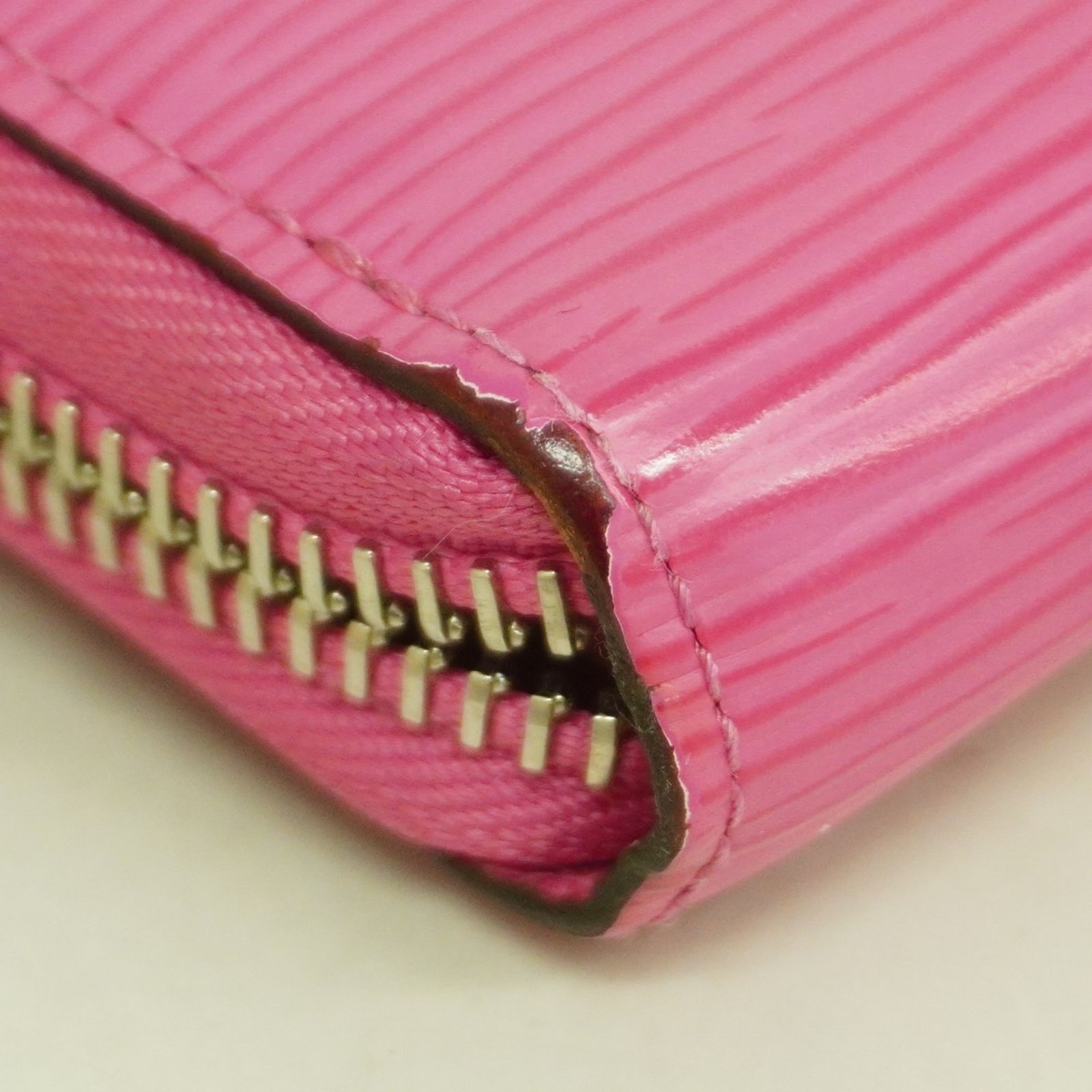 ルイヴィトン モノグラム ジッピーウォレット ピンク バイカラー 財布 財布 黒 ルイヴィトン モノグラム ジッピーウォレット ピンク バイカラー 財布