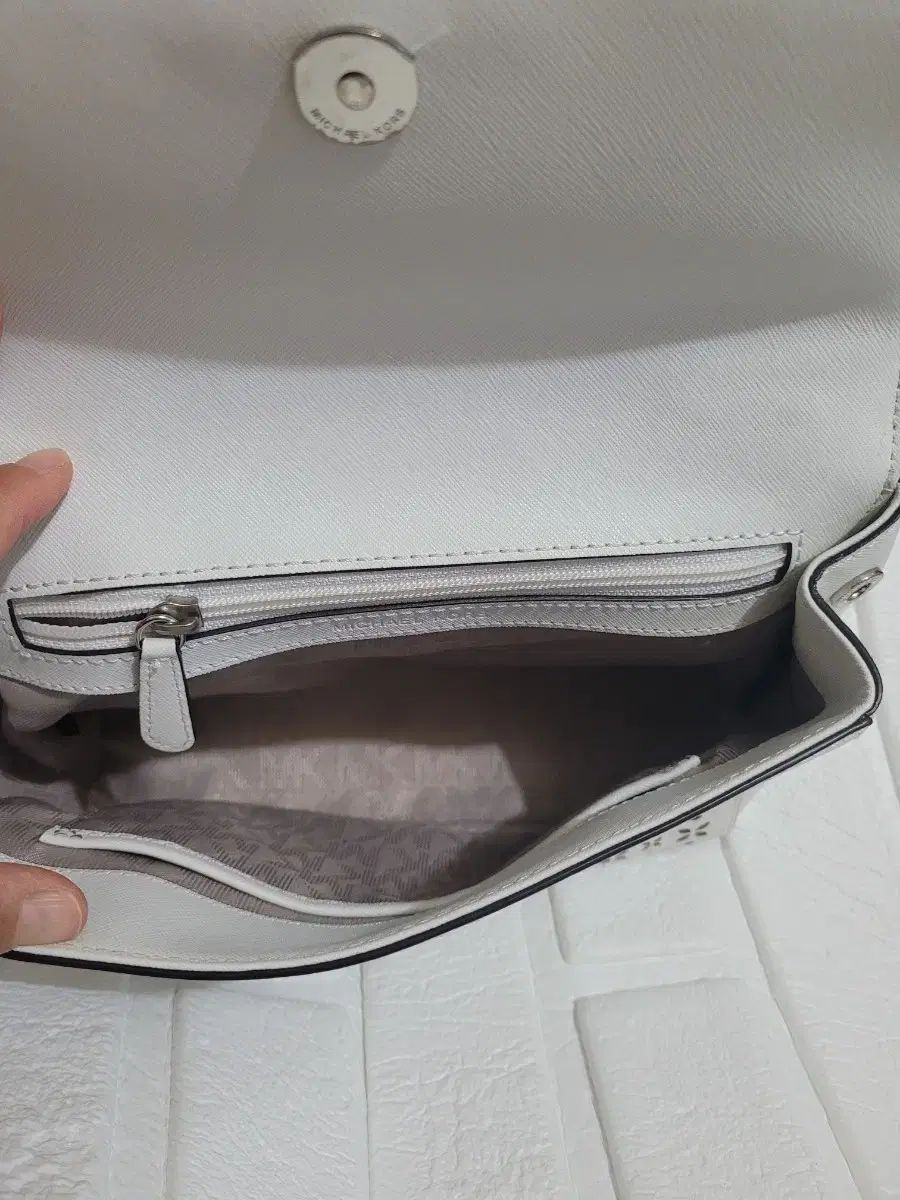 Broughton Resonant Filter Equalizer Broughton Resonant Filter