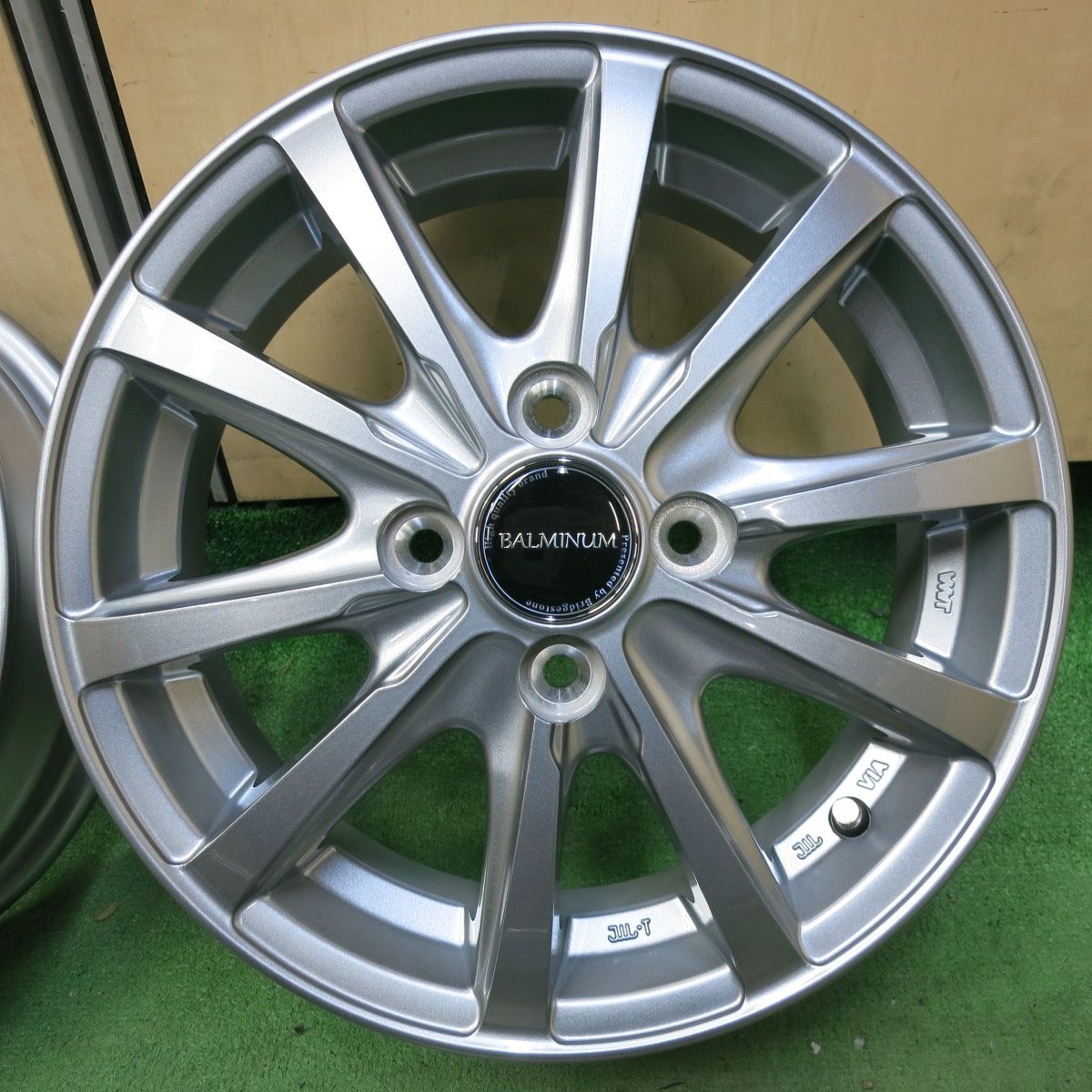 送料無料] 未使用☆BALMINUM LS10 バルミナ 14インチ ホイール