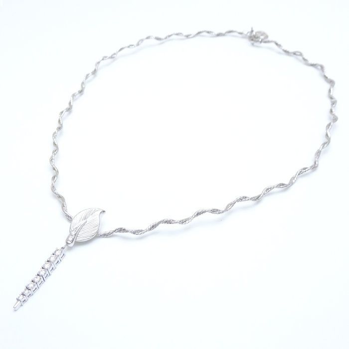 MARI YAMAMOTO ネックレスK18WG ダイヤモンド付き