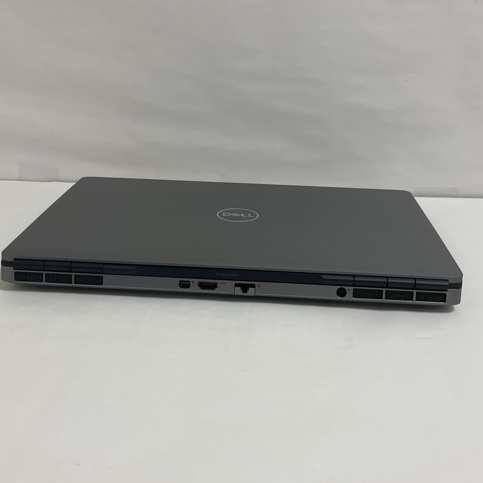 Dell Precision 7560【ほぼ未使用】Xeon W-11855M・32GBメモリ