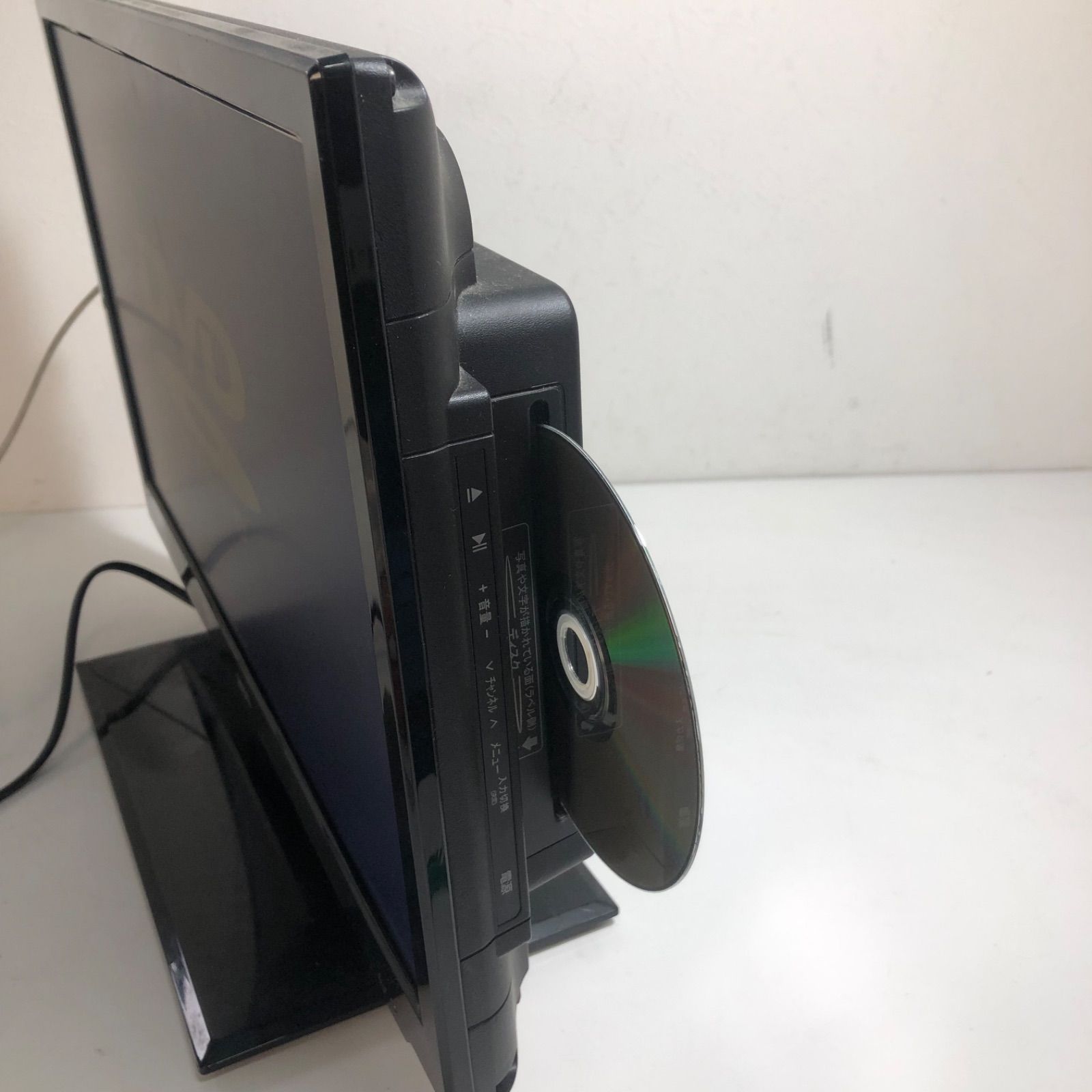☆wis 19V型DVDプレーヤー内蔵デジタル液晶テレビ 2018年製 リモコン