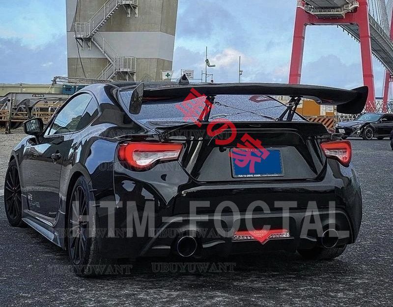 リヤウイング gt86リア Amazon トヨタ86 86 GT ZN6 に適用車のリア