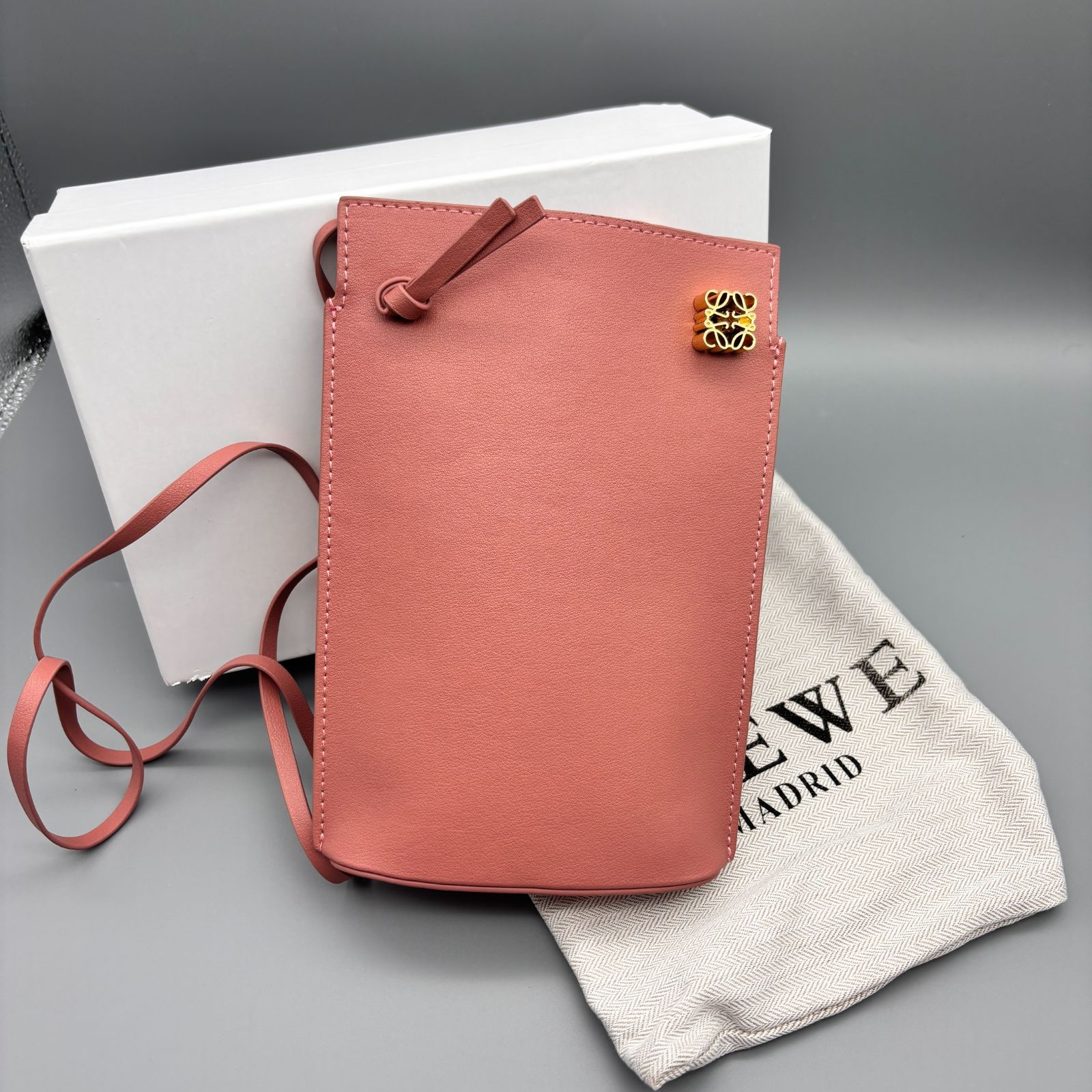 ロエベ LOEWE ダイスポケット ショルダーバッグ ブラウン - メルカリ