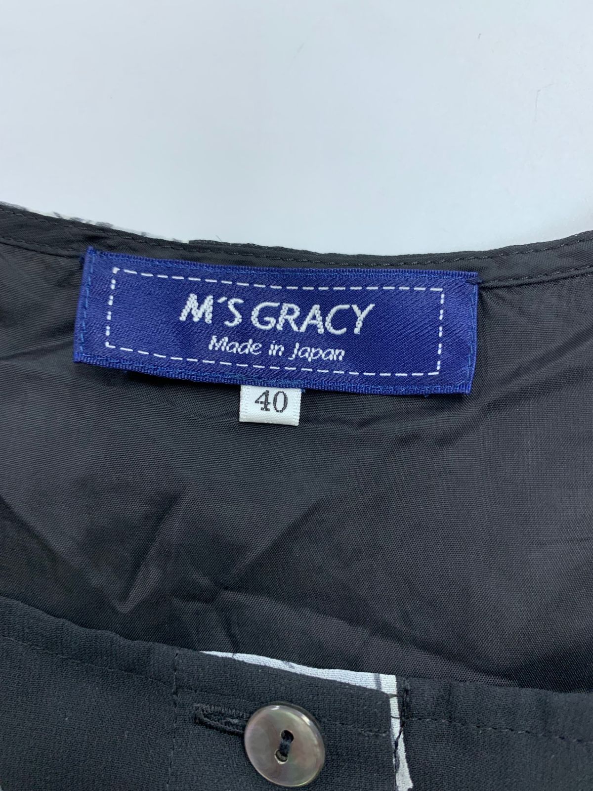 フロントボタン