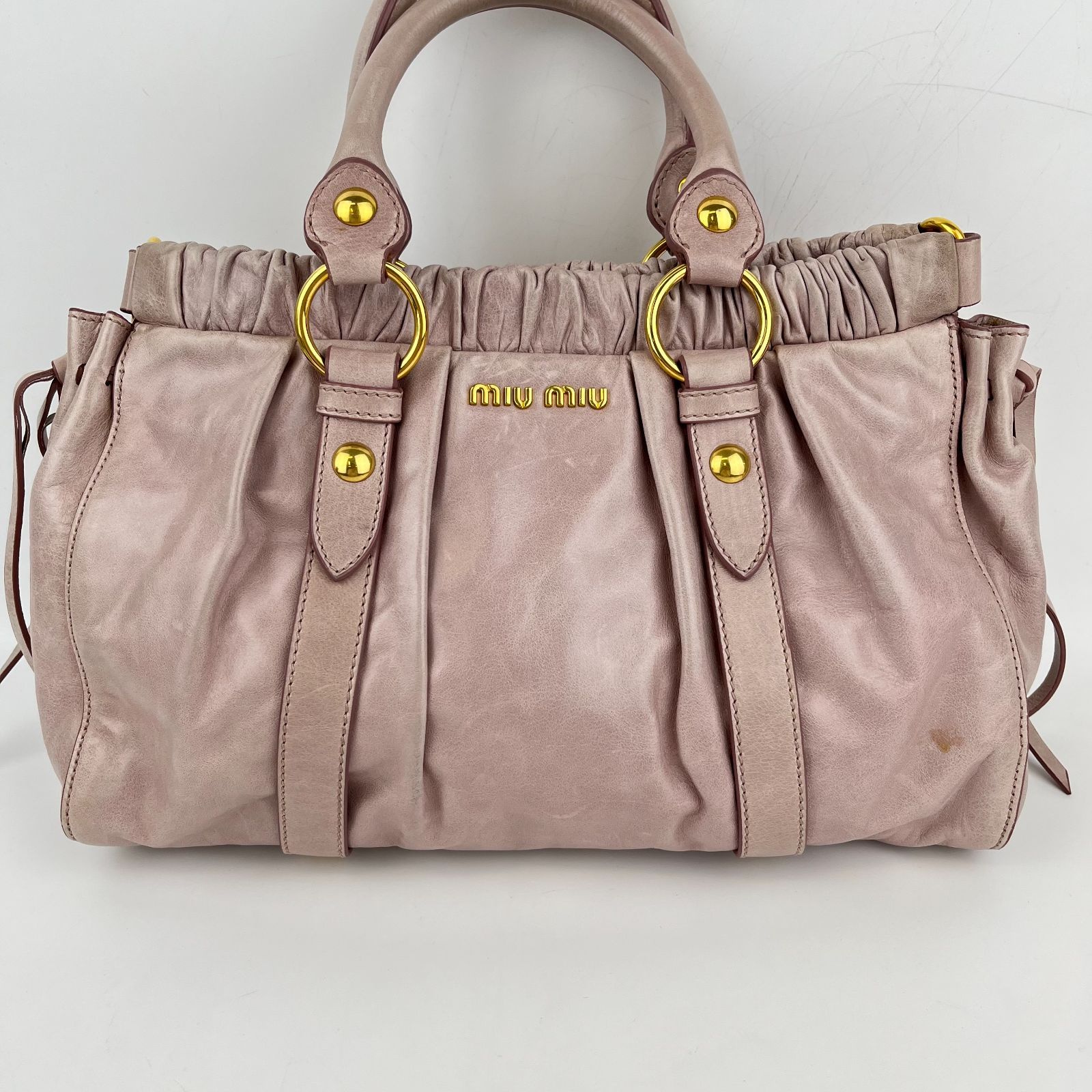 miumiu ミュウミュウ ハンドバッグ ショルダーバッグ 肩掛け 斜