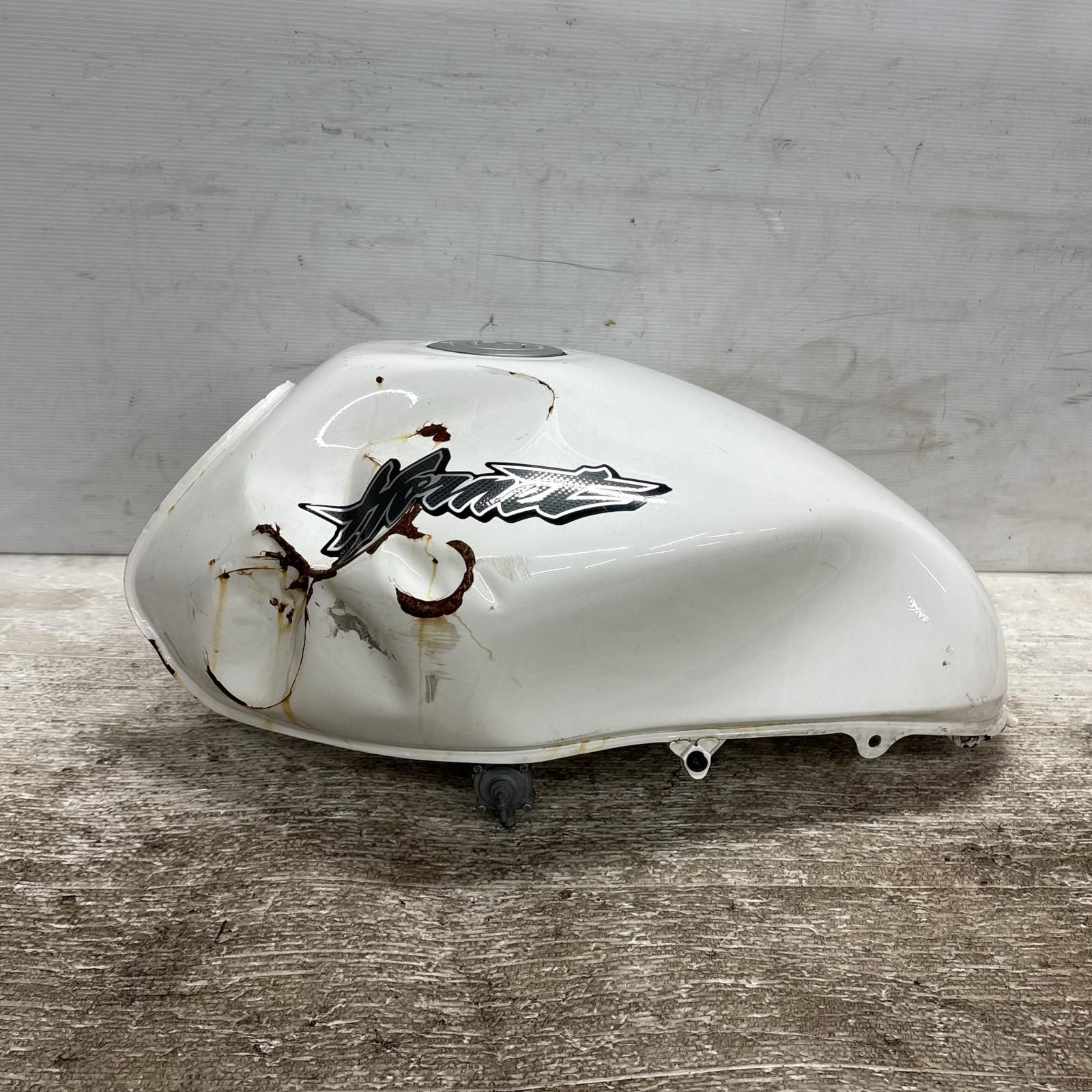 HONDA ホーネット250 MC31 ガソリンタンク ホンダ