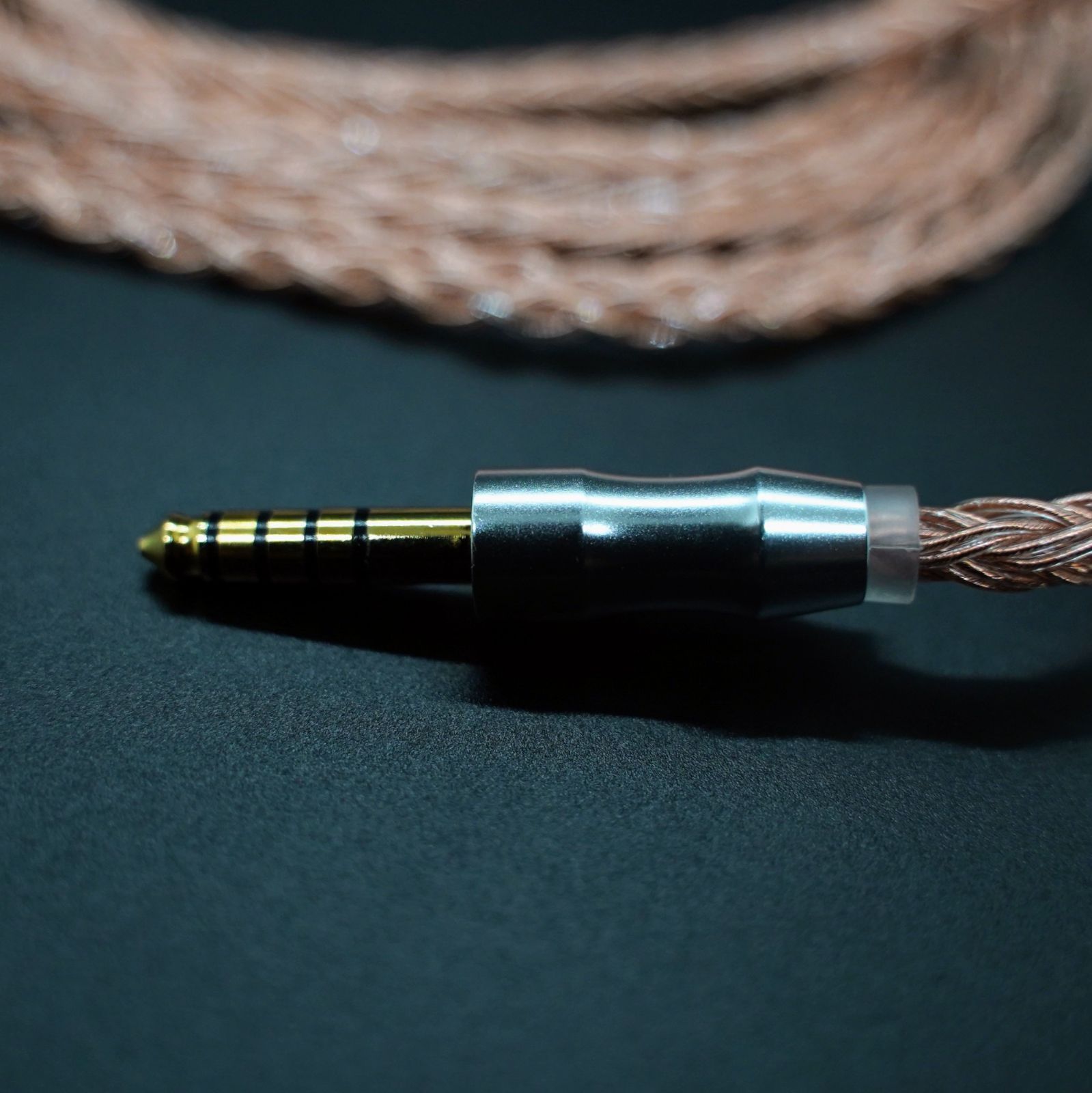 1点のみ16コア 7N高純度単結晶銅 メッキ無 C IEM 2Pin⁄