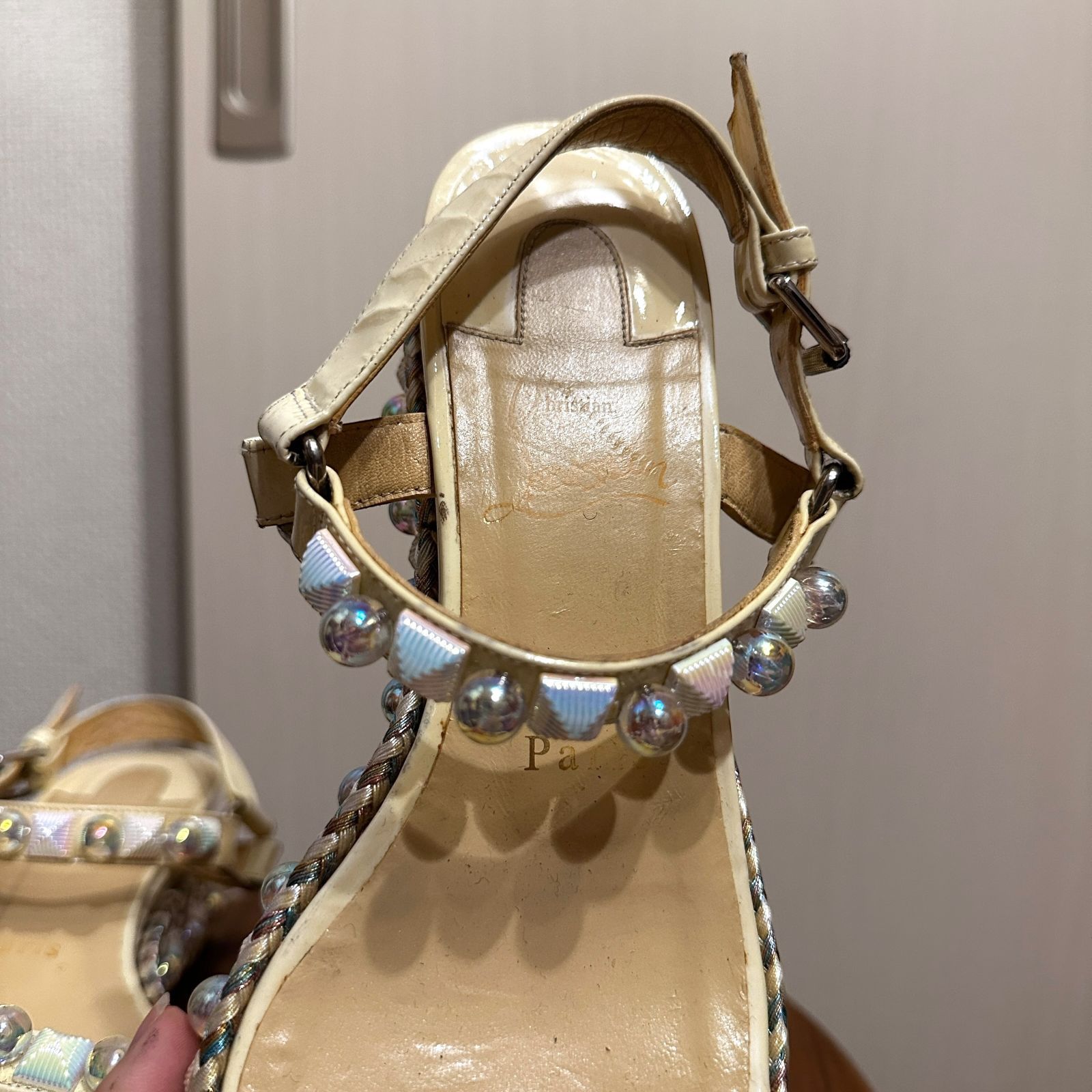 Christian Louboutin】Cataconico（カタコニコ）パール×編み込み