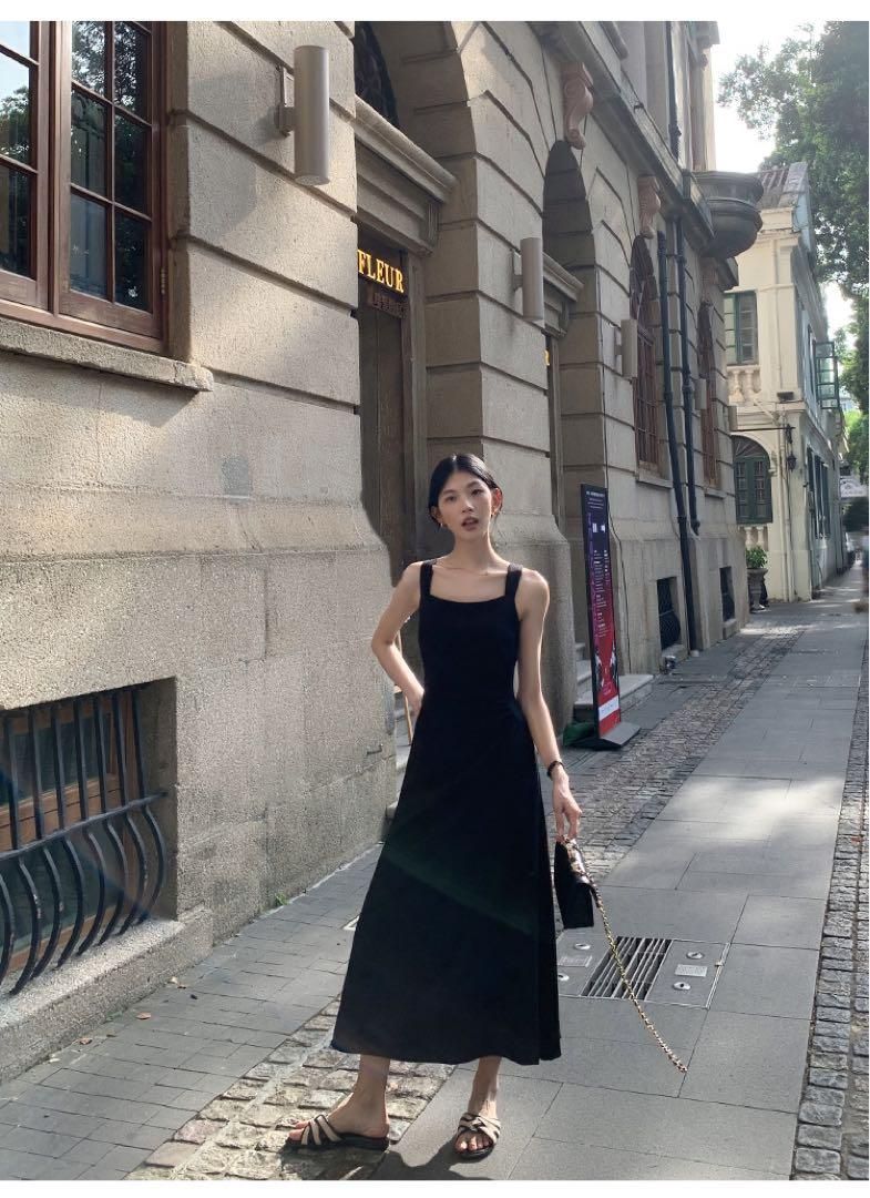 スクエアネックロングワンピース