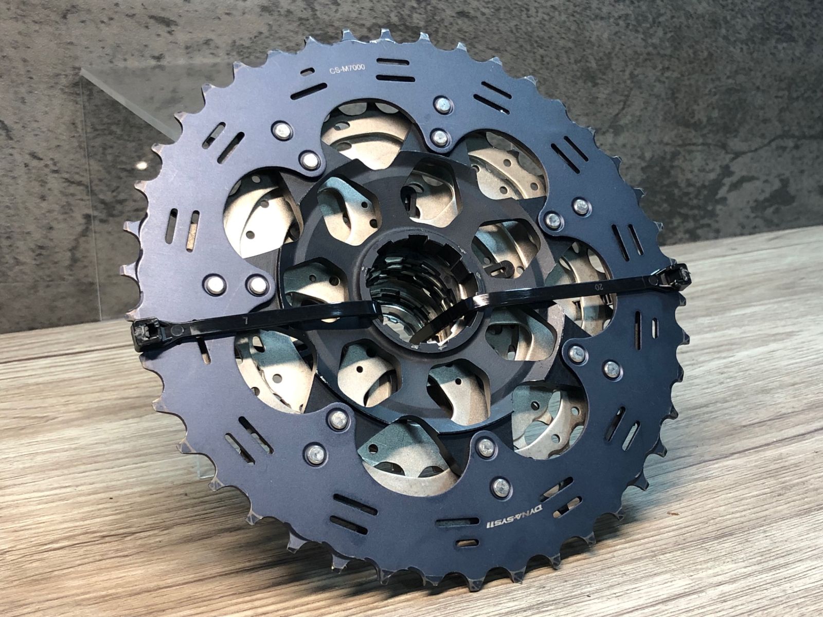 JA931 シマノ SHIMANO SLX CS-M7000-11 スプロケット 11-42T 11S