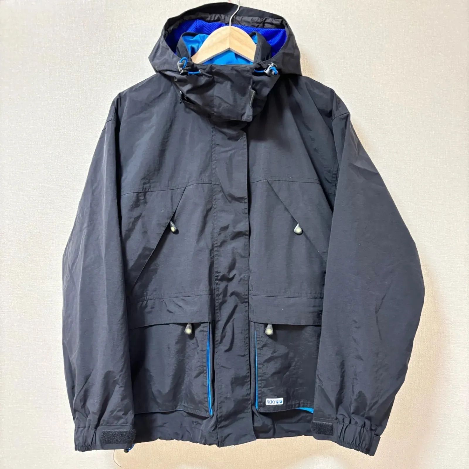OUTLET】【TAILORED FIT】 Roxy GORE-TEX LUNALITE 3L JK スノー