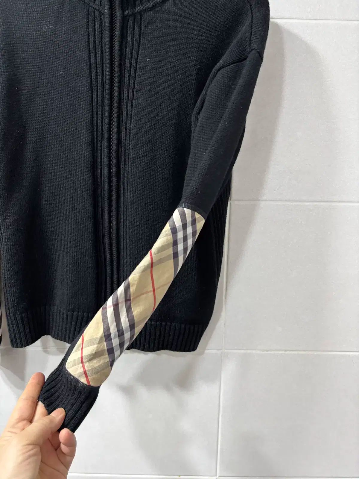 正規品 バーバリー トゥイーン カーディガン